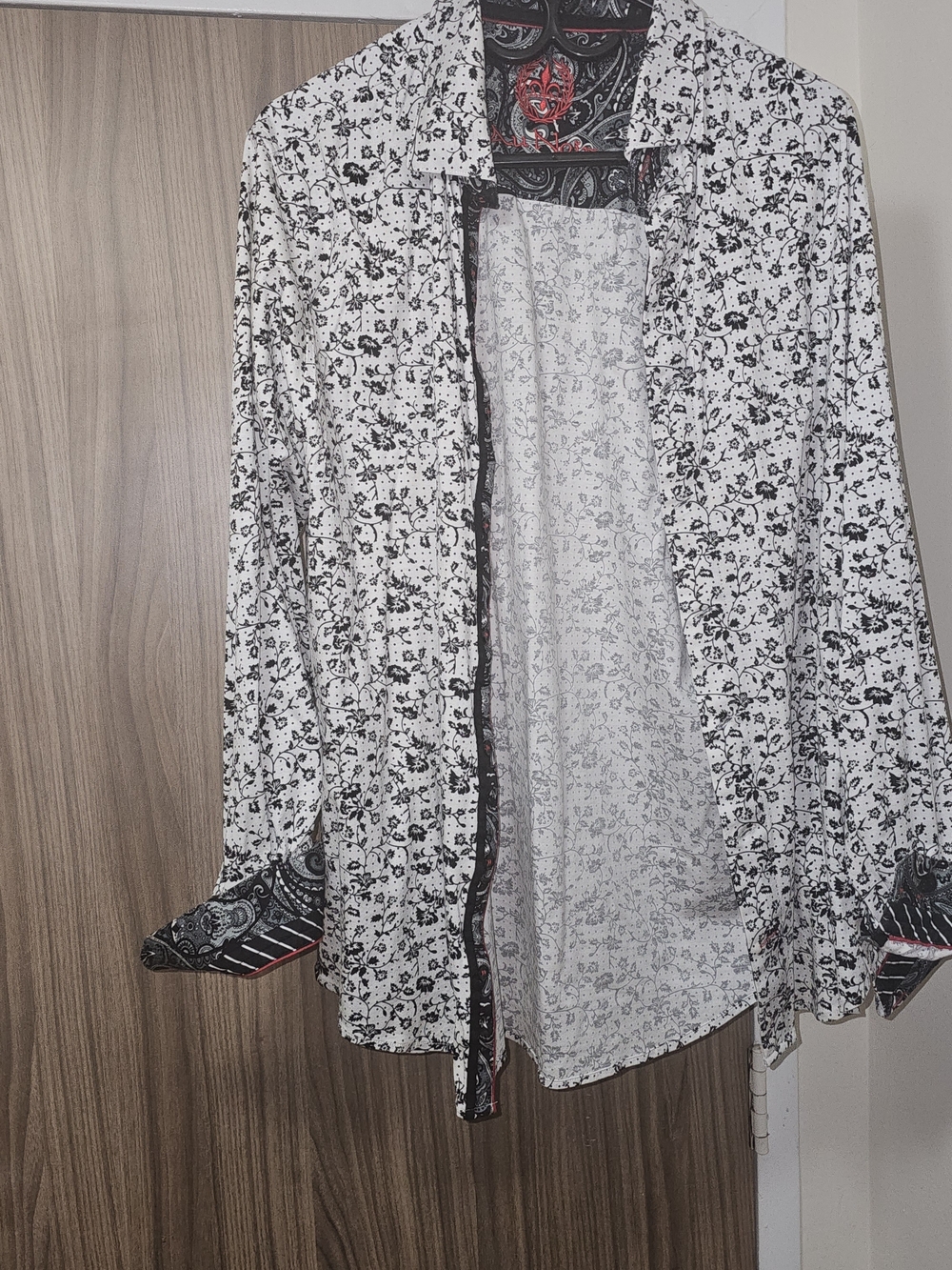Men's White and Black Printed Casual Button-Down Shirt XL